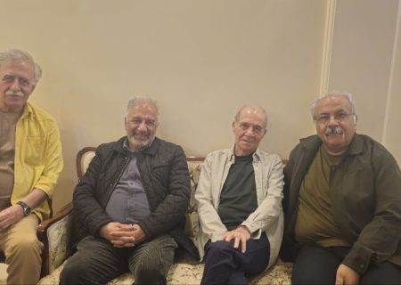 عیادت هیات رئیسه و مدیرعامل خانه سینما از «واروژ کریم مسیحی»