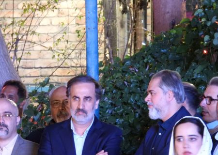 پرویز پرستویی: دوباره کبوترهایمان را پیدا خواهیم کرد